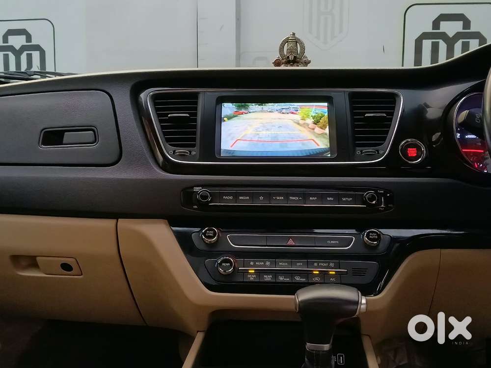 Kia Carnival Limousine Plus 7 Str, 2021, Diesel