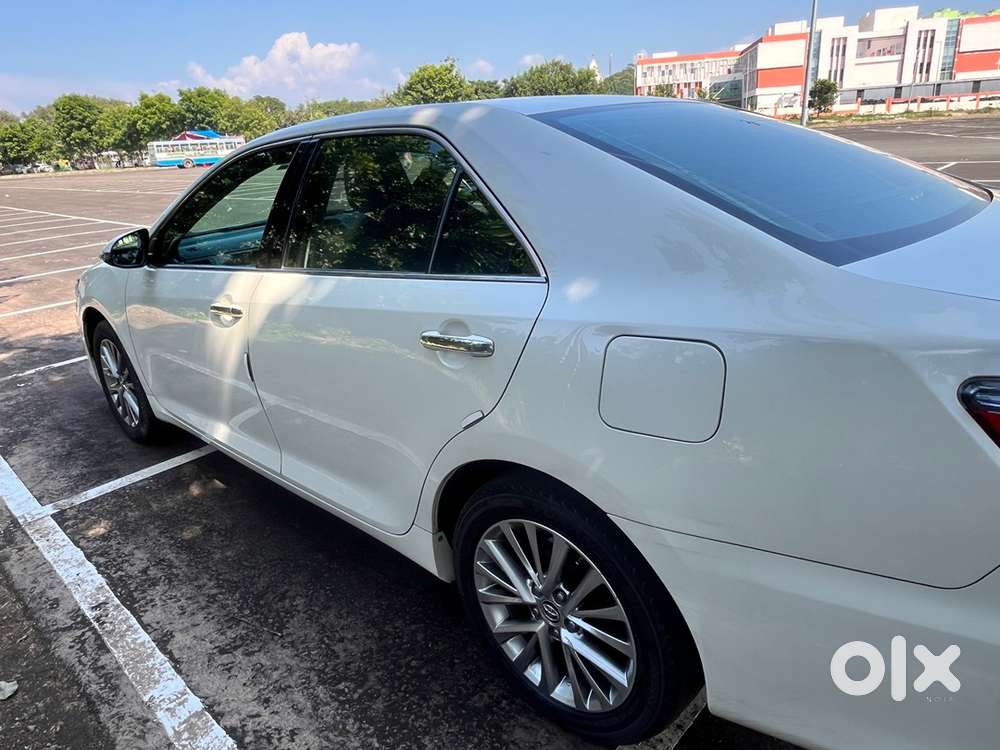 Toyota Camry 2018 Car