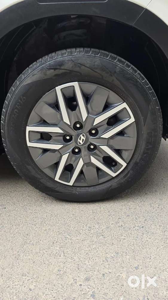 Hyundai Venue 1.0 S (o) Turbo Imt, 2023, Petrol