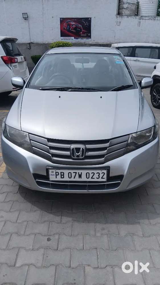 Honda City Zx 2009 Petrol Well Maintained