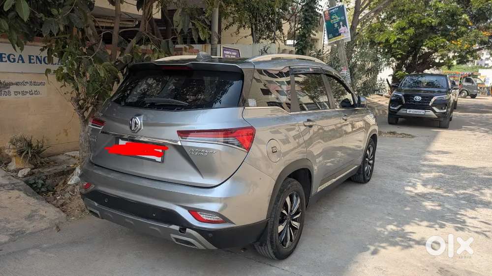 Mg Hector Plus 2021 Km Driven