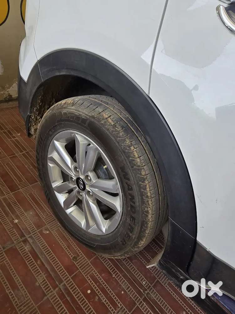 Hyundai Creta 2017 Petrol 94000 Km Driven
