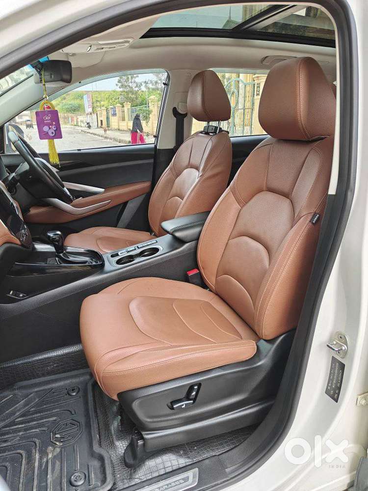 Mg Hector Plus 1.5 Sharp Dct, 2023, Petrol