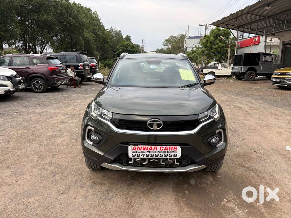 Tata Nexon Xz Plus (hs), 2023, Petrol