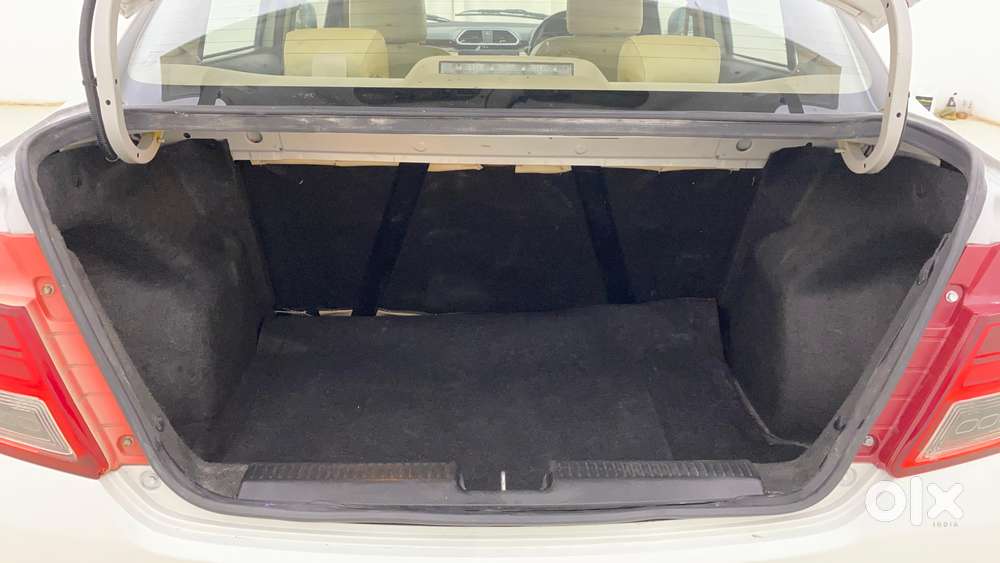 Maruti Suzuki Swift Dzire Amt Zxi, 2019, Petrol