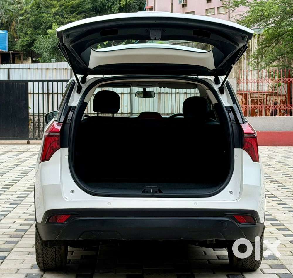 Mahindra Xuv700 2.2 Mx Diesel Mt 5 Str, 2022, Diesel