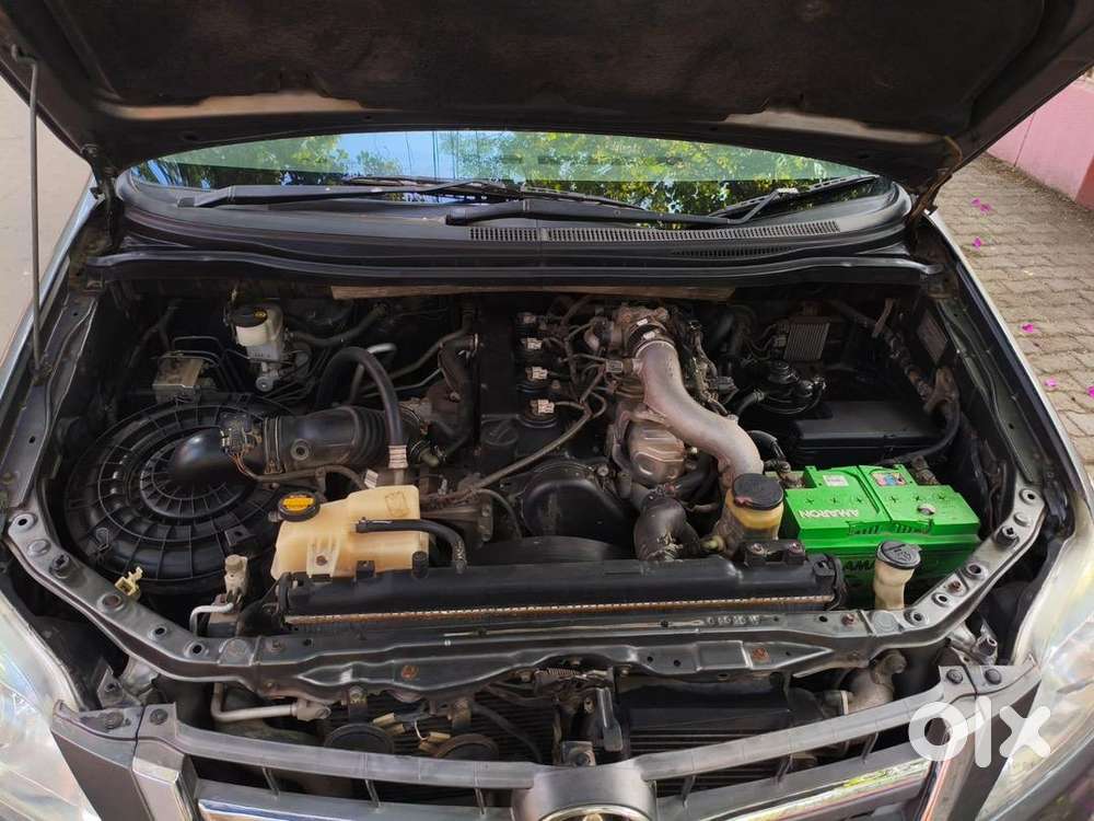 Toyota Innova 2013 Diesel 150000 Km Driven