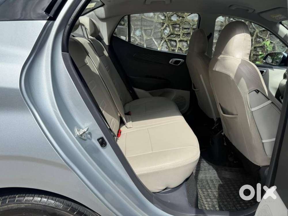 Hyundai Aura 1.2 Sx Cng, 2024, Cng & Hybrids