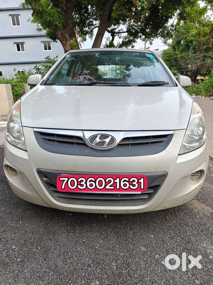 Hyundai I20 Petrol Magna Era, 2012, Petrol