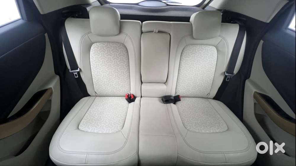 Tata Nexon 1.2 Revotron Xza Plus Premium Jet, 2022, Petrol