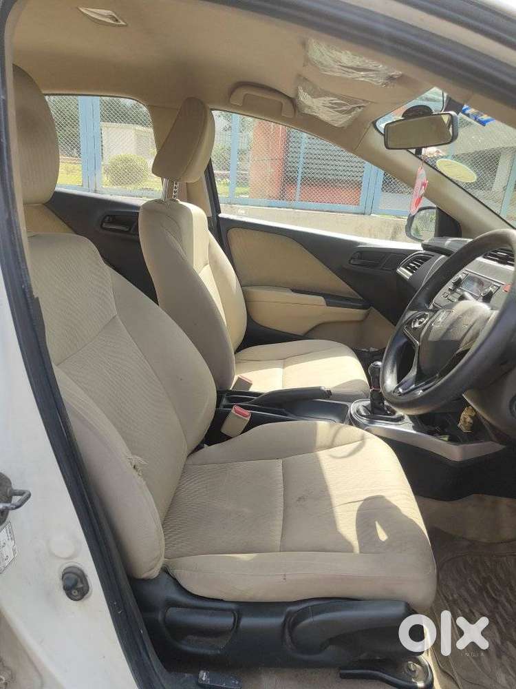 Honda City V Mt, 2014, Petrol