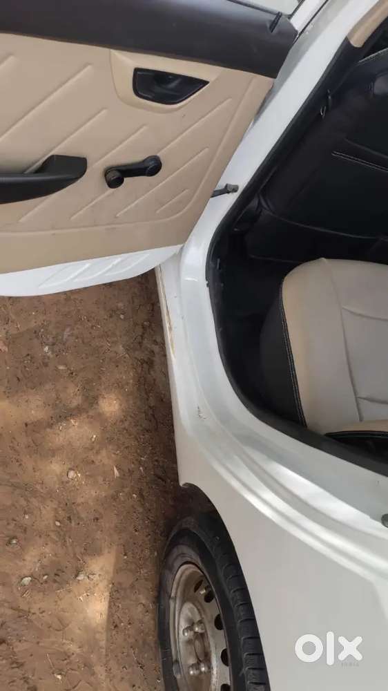 Hyundai Eon D Lite 2015 Petrol Car