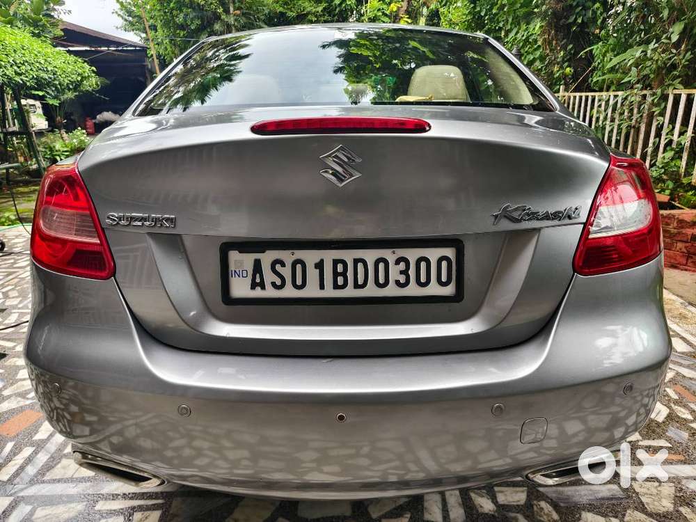 Maruti Suzuki Kikashi 2013 Petrol First Owner