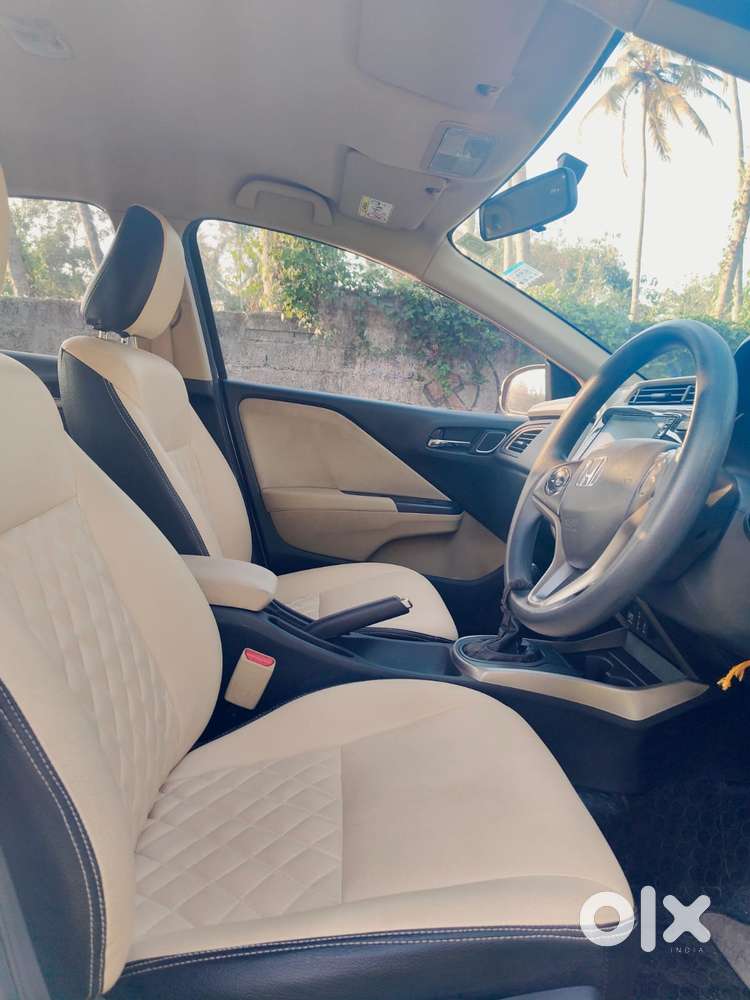 Honda City V Mt Exclusive, 2022, Petrol