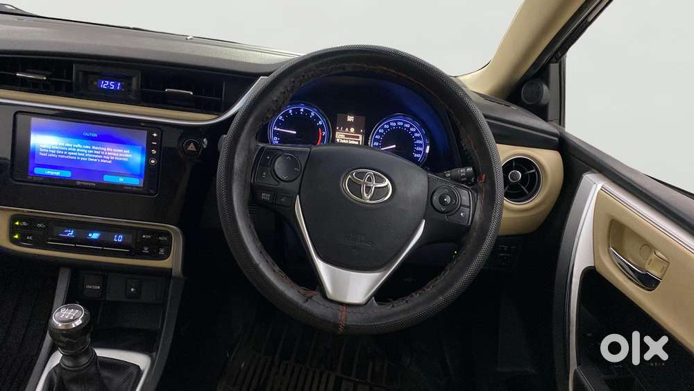 Toyota Corolla Altis 1.8 Gl, 2017, Petrol