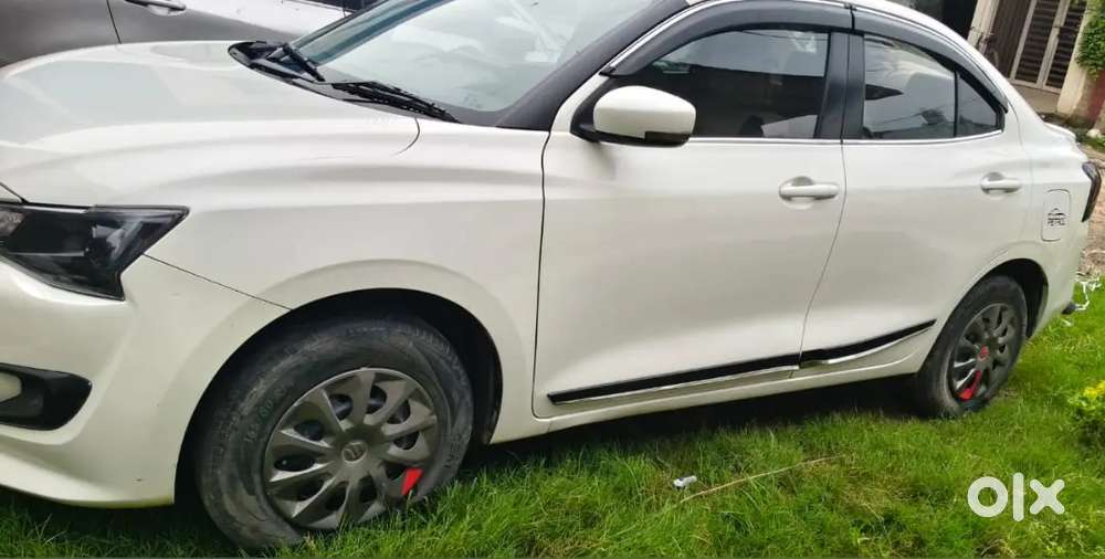 Maruti Suzuki Dzire Vxi 2025