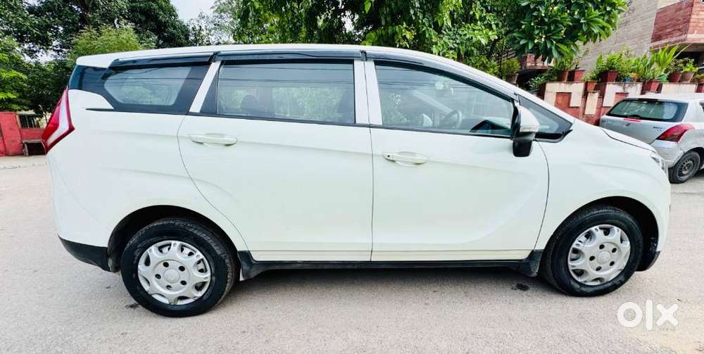 Mahindra Marazzo M2, 2020, Diesel