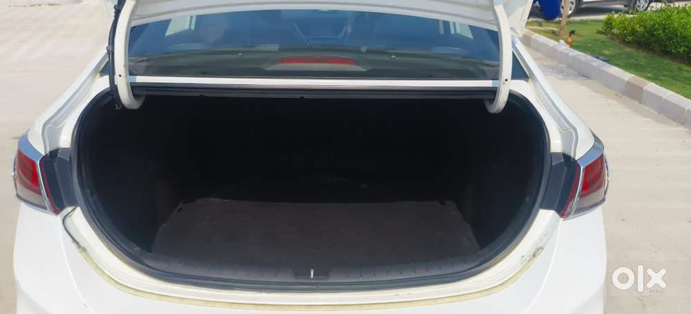 Hyundai Verna 1.6 Sx (o) Crdi, 2017, Diesel