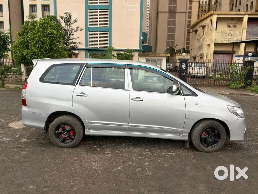 Toyota Innova Diesel 2014