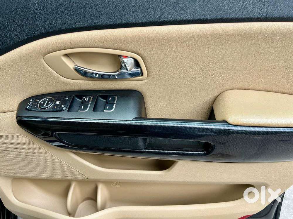 Kia Carnival Prestige, 2021, Diesel