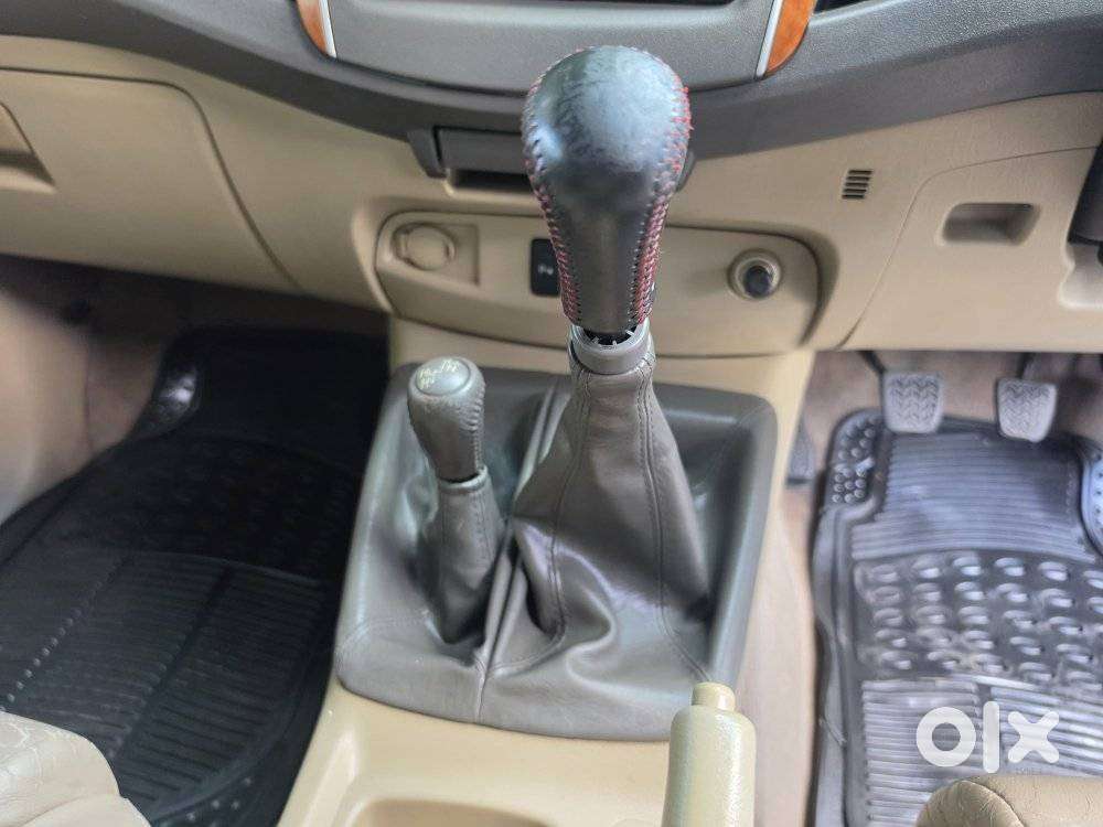 Toyota Fortuner 3.0 4x4 Manual, 2011, Diesel