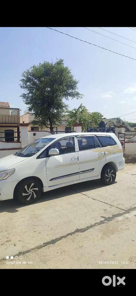 Toyota Innova 2010 Diesel 200000 Km Driven
