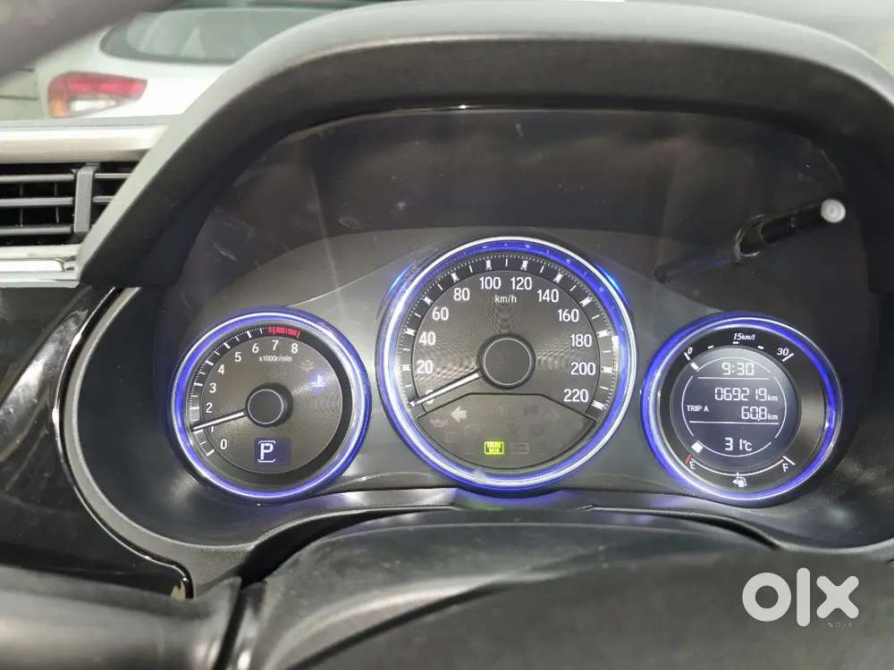 2015 Honda City V Petrol Automatic