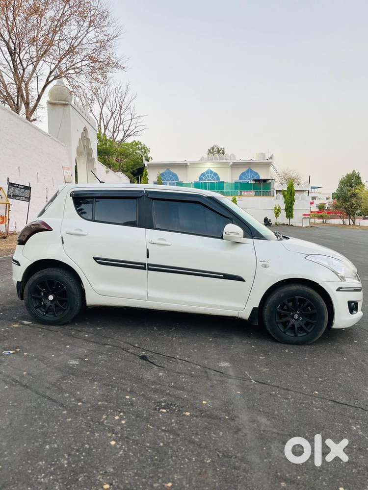 Maruti Suzuki Swift 2013 Diesel Well Maintained