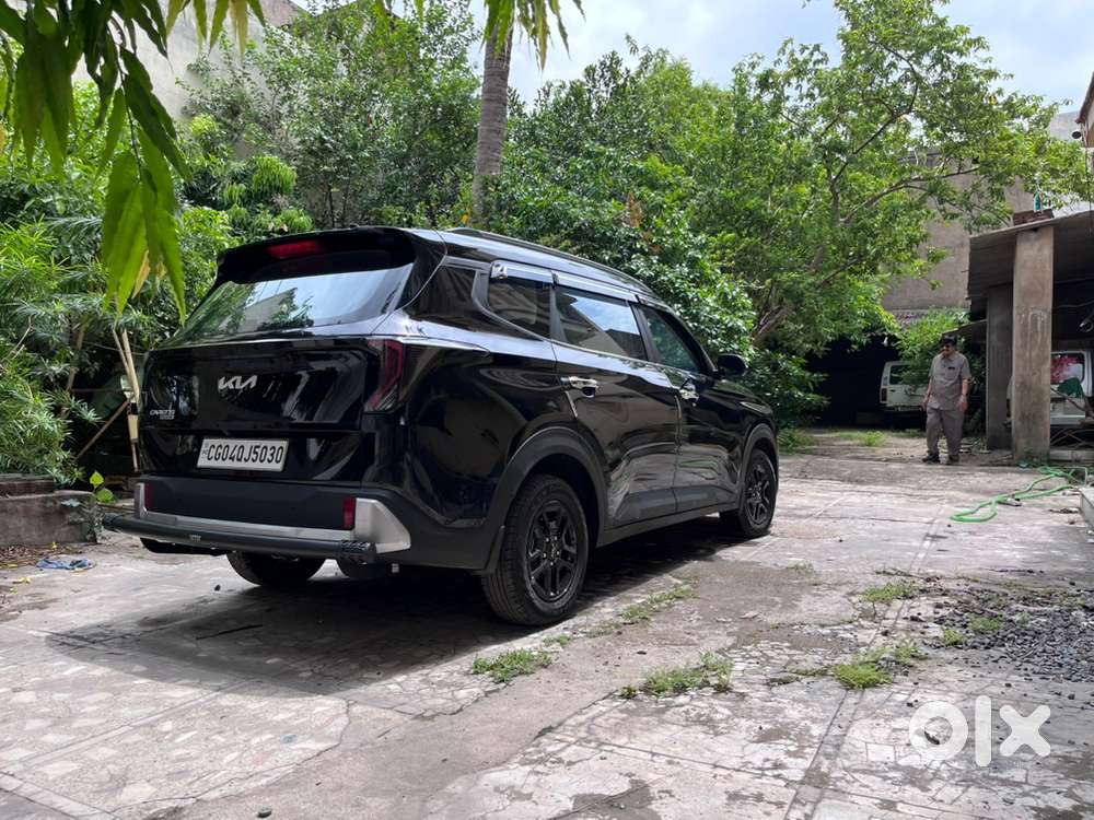 Kia Carens Clavis 2025 Petrol Manual