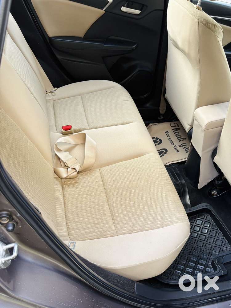 Honda Jazz V Automatic, 2015, Petrol