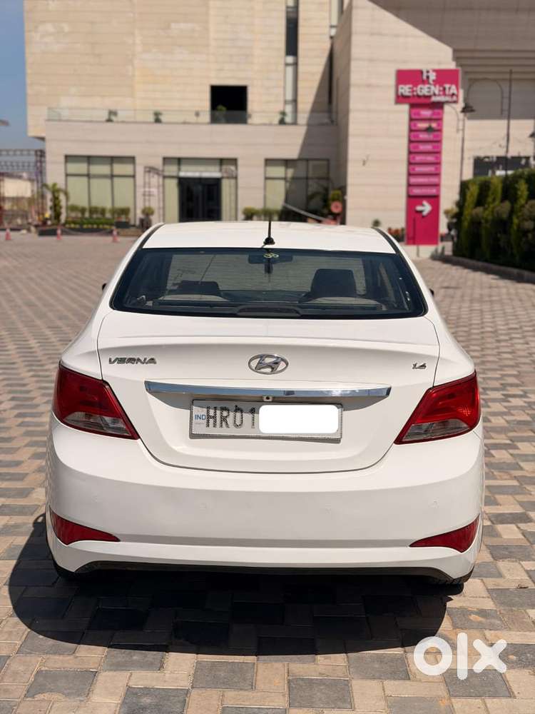 Hyundai Verna Fluidic 1.6 Crdi Sx Opt, 2015, Diesel