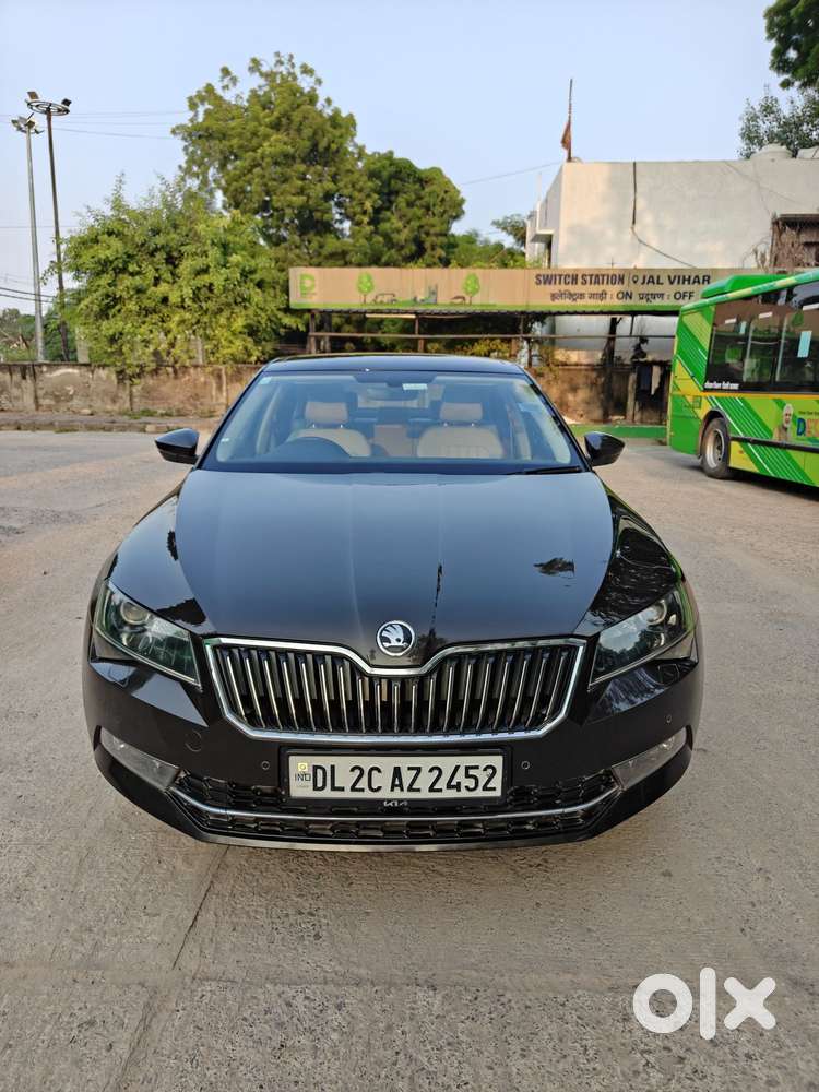 Skoda Superb Style 1.8 Tsi Mt, 2018, Petrol