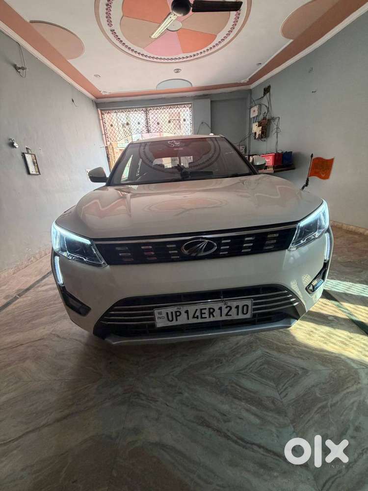 Mahindra Xuv300 2020 Petrol Well Maintained