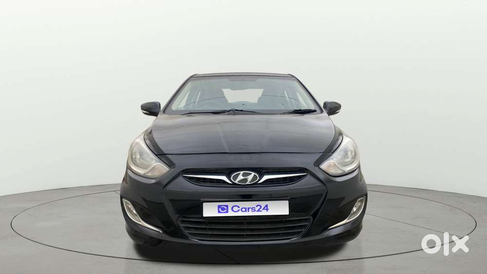 Hyundai Verna Fluidic 1.6 Vtvt Sx, 2014, Petrol