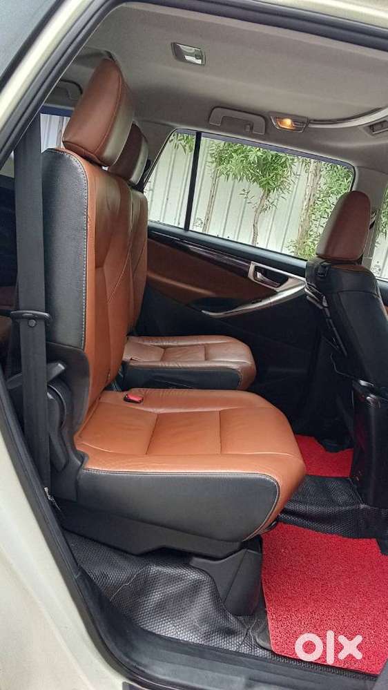 Toyota Innova Crysta