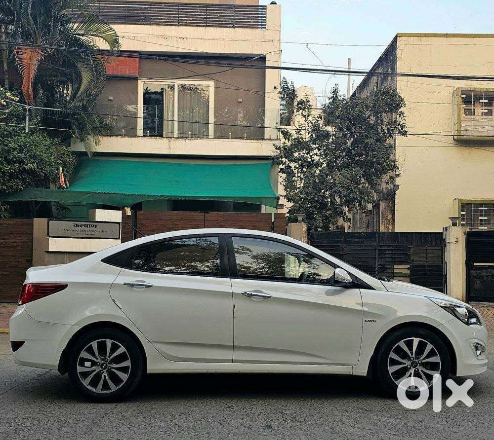 Hyundai Verna 1.6 Sx (o) Crdi, 2015, Diesel