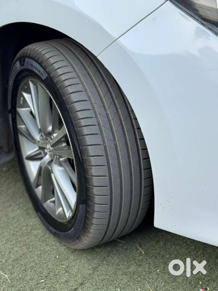 Toyota Corolla Altis 2013-2017 Vl At, 2016, Petrol