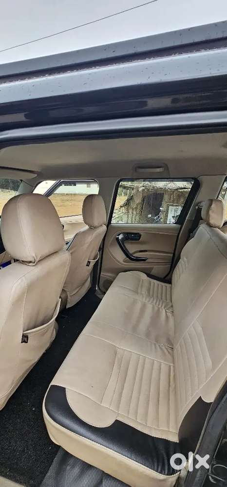 Mahindra Tuv 300 2015 Diesel Good Condition