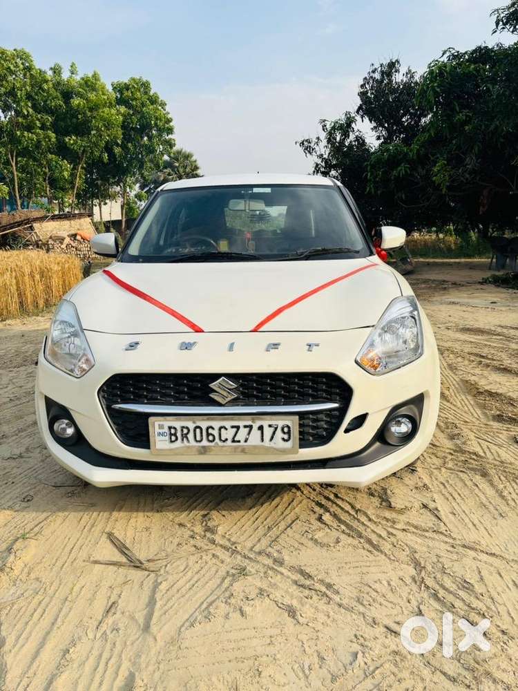 Maruti Suzuki Swift Vxi 2022 Petrol Well Maintained