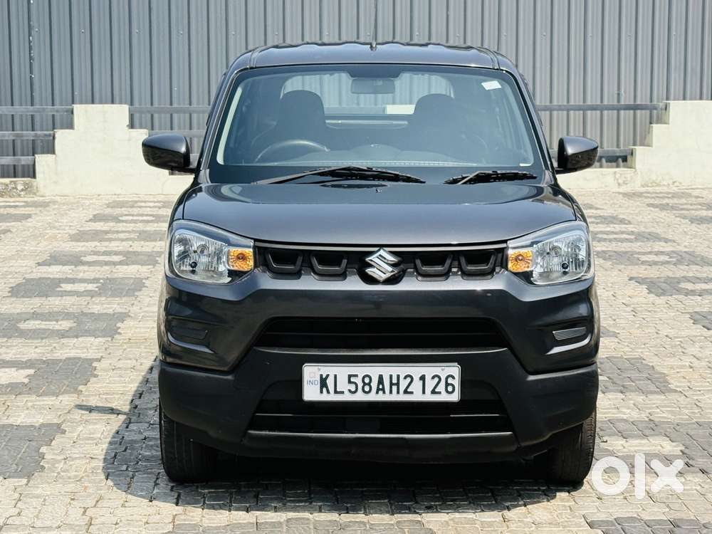 Maruti Suzuki S-presso Vxi Plus, 2022, Petrol