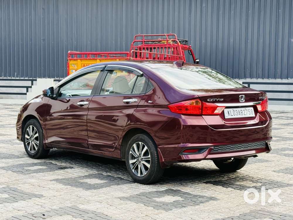 Honda City 1.5 V 4th Gen I-vtec Mt, 2017, Petrol