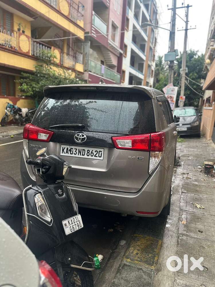 Toyota Innova Crysta 2018