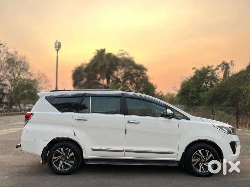 Toyota Innova Crysta 2.4 V 8 Str, 2021, Diesel