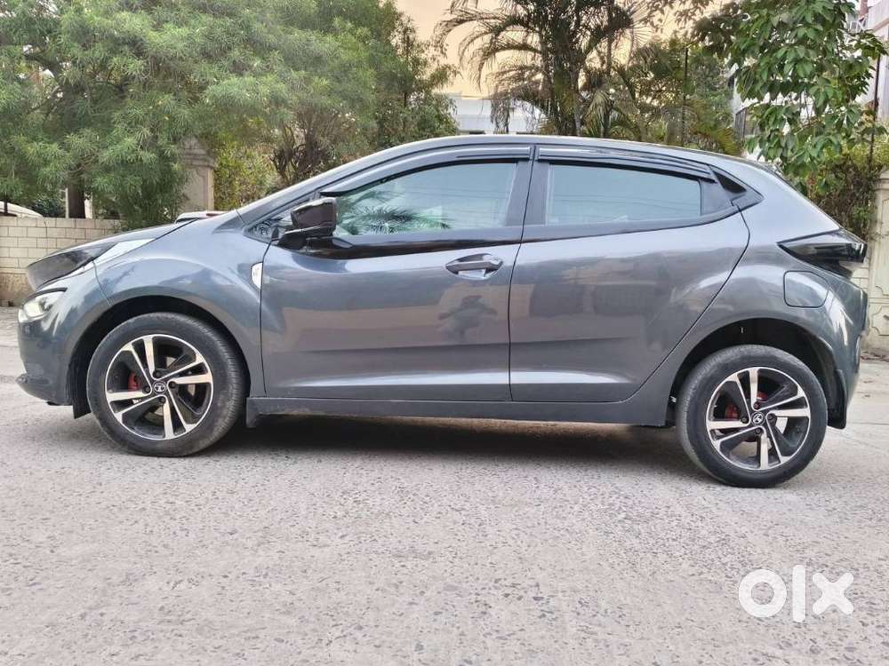 Tata Altroz 1.2 Xt, 2022, Diesel