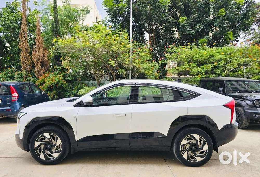 Mahindra Xev 9e Pack Three (top Model), 2025, Electric