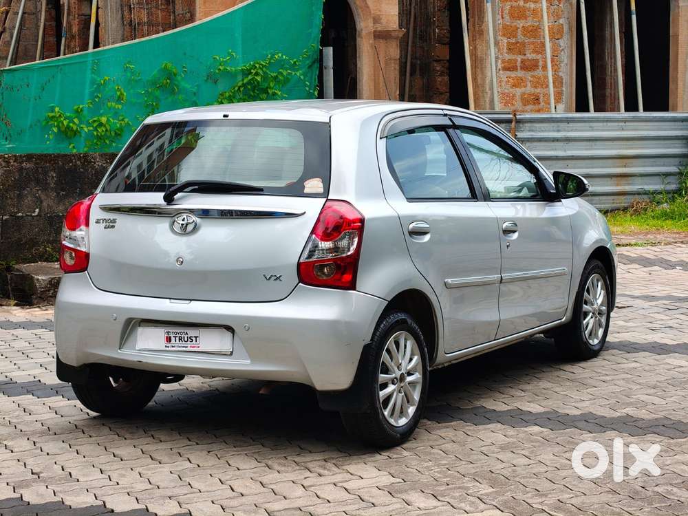 Toyota Etios Liva Vx, 2015, Petrol