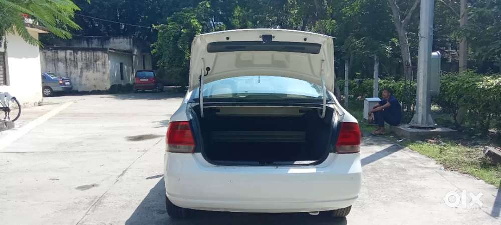 Volkswagen Vento 1.6 Highline, 2014, Petrol