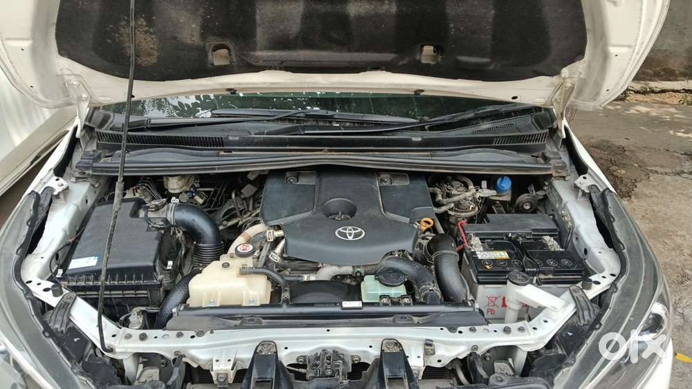 Toyota Innova Crysta 2024