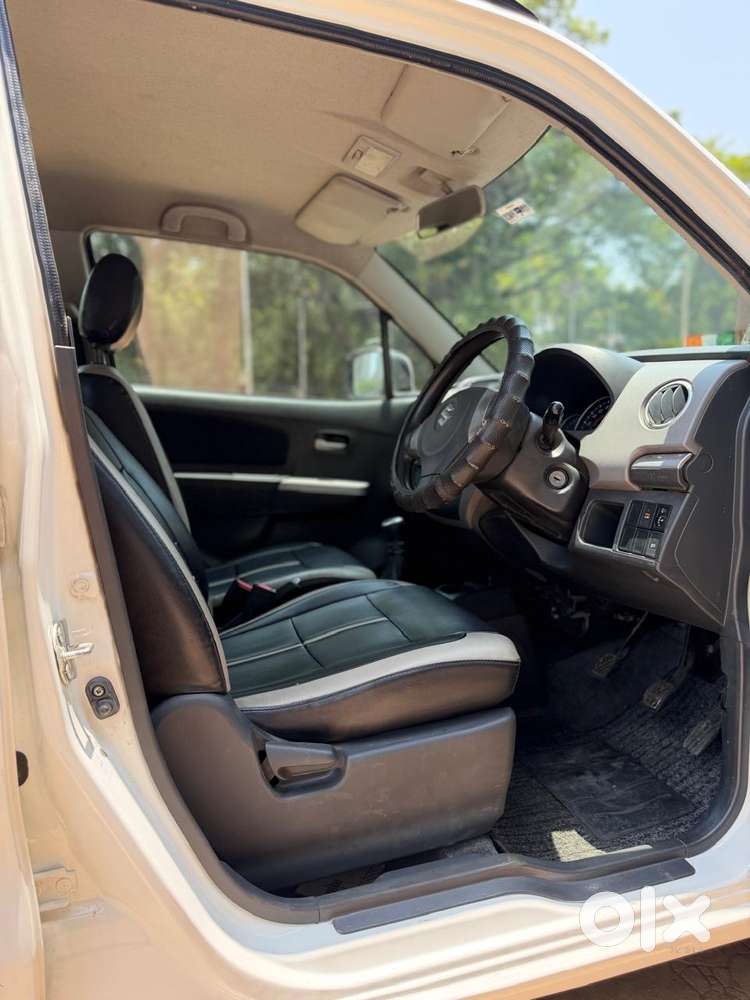 Maruti Suzuki Wagon R Vxi, 2011, Petrol