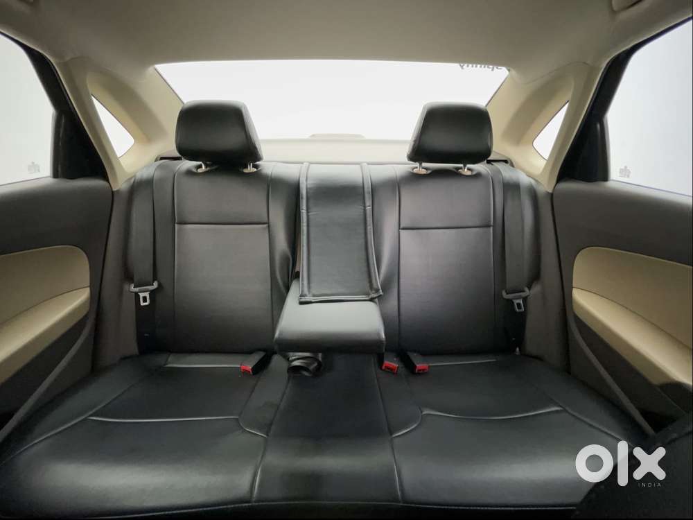 Volkswagen Vento 2013-2015 1.2 Tsi Highline At, 2017, Petrol